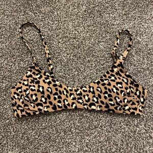 Aerie leopard print scoop bikini top with adjustable straps | XS